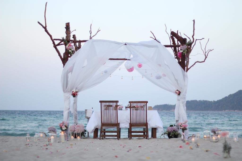 Bubu Villa Kampong Pasir Hantu Kültér fotó